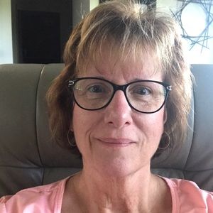 Meet your Posher, Candace